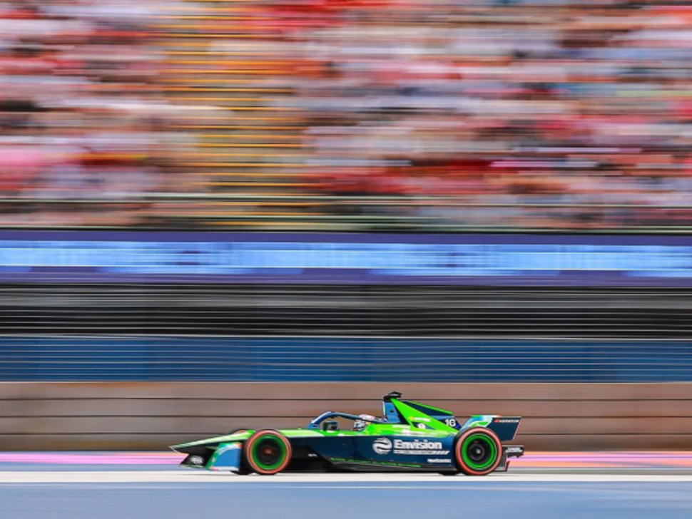 Formula E_ The world_s fastest electric vehicles could spark widespread innovation-1