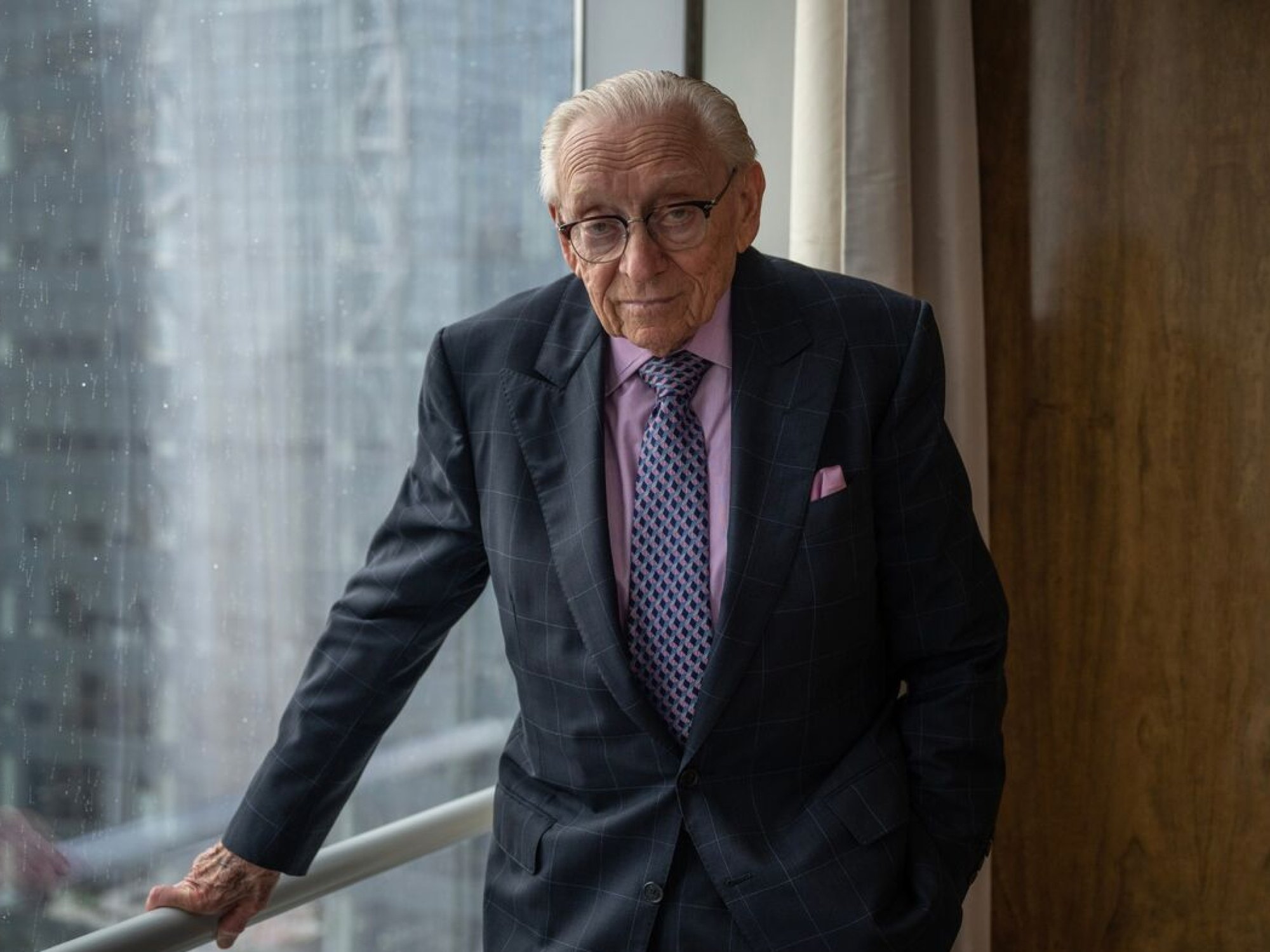 NYC’s Aging Midtown Buildings Lure Property Mogul Larry Silverstein