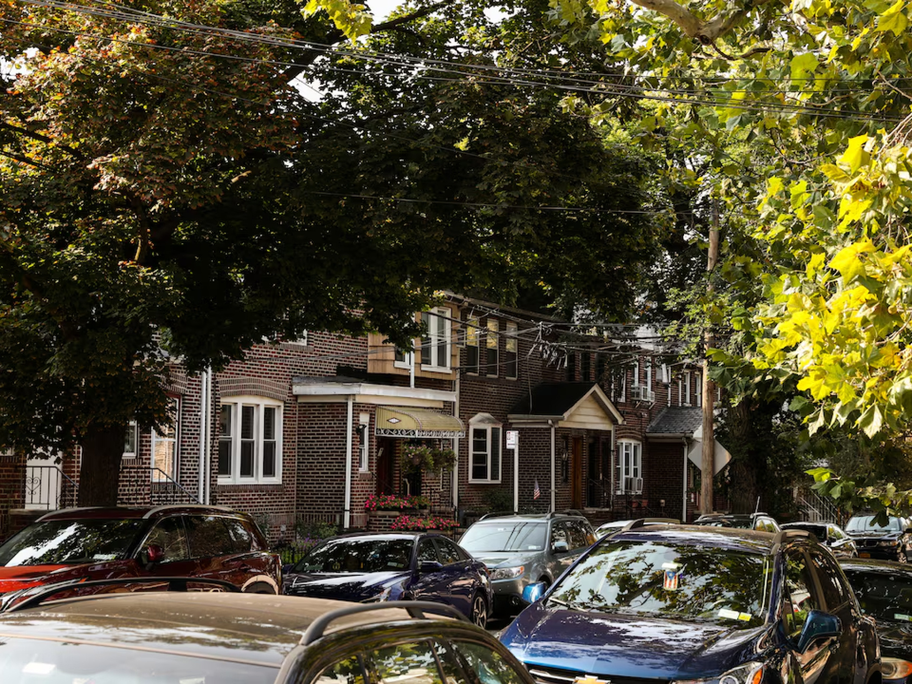 US single-family homebuilding surges, rising supply a near-term constraint