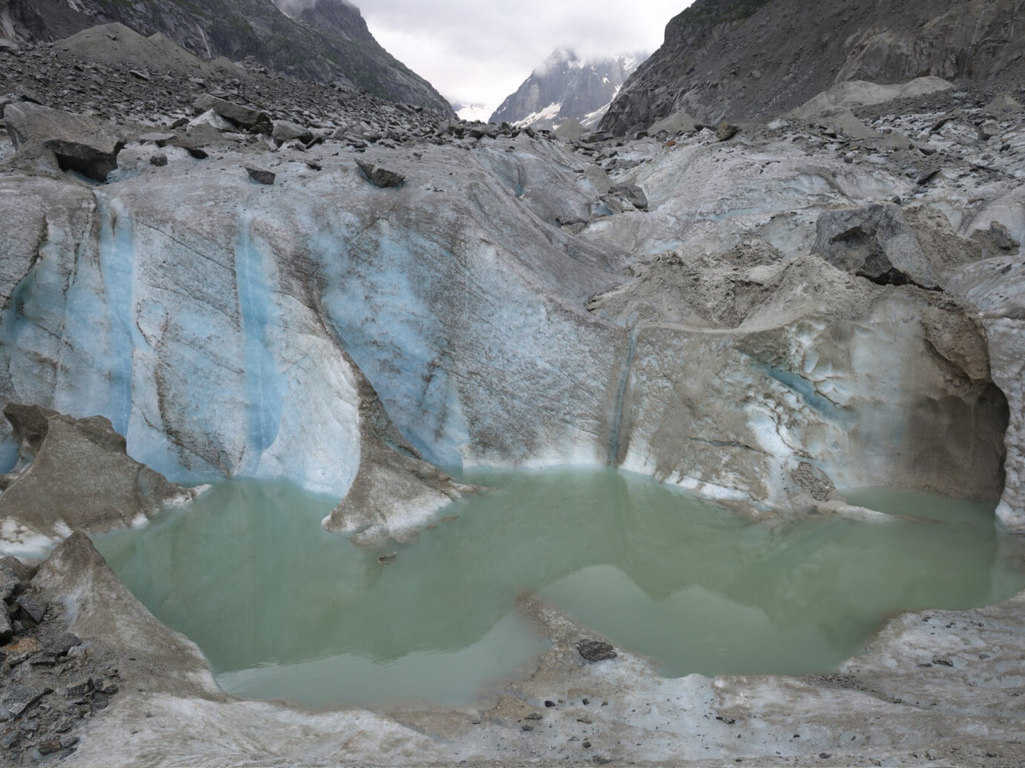 When a Glacier Melts, What Does It Leave Behind_ When a Glacier Melts, What Does It Leave Behind_