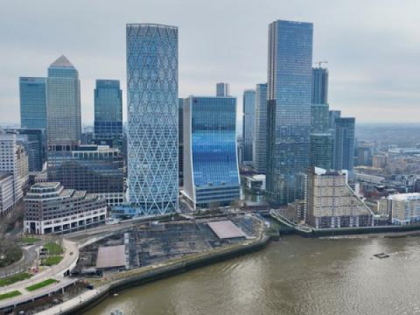 Big-name funds pile into real estate debt as banks retreat