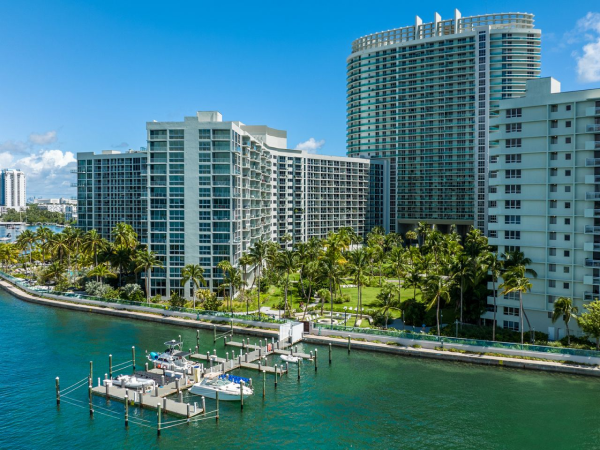 Blackstone Making $10 Billion Multifamily Purchase, Going on the Real Estate Offensive Blackstone Making $10 Billion Multifamily Purchase, Going on the Real Estate Offensive