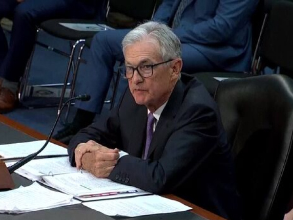 Distressed Property Buyers Seek Out _Exceptional Bargains_ Distressed Property Buyers Seek Out _Exceptional Bargains_