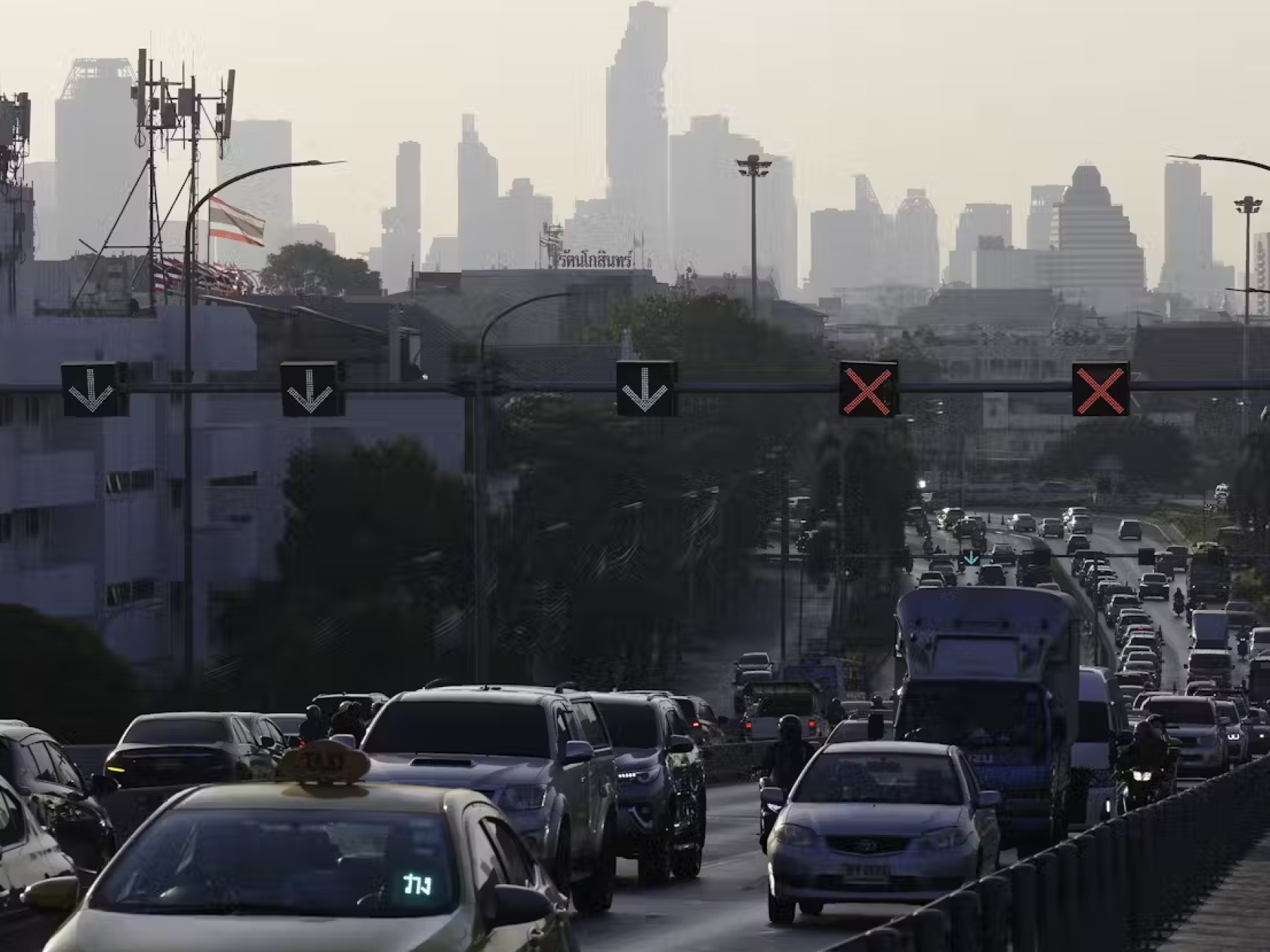 From climate change to landfill, AI promises to solve Earth’s big environmental problems – but there’s a hitch From climate change to landfill, AI promises to solve Earth’s big environmental problems – but there’s a hitch