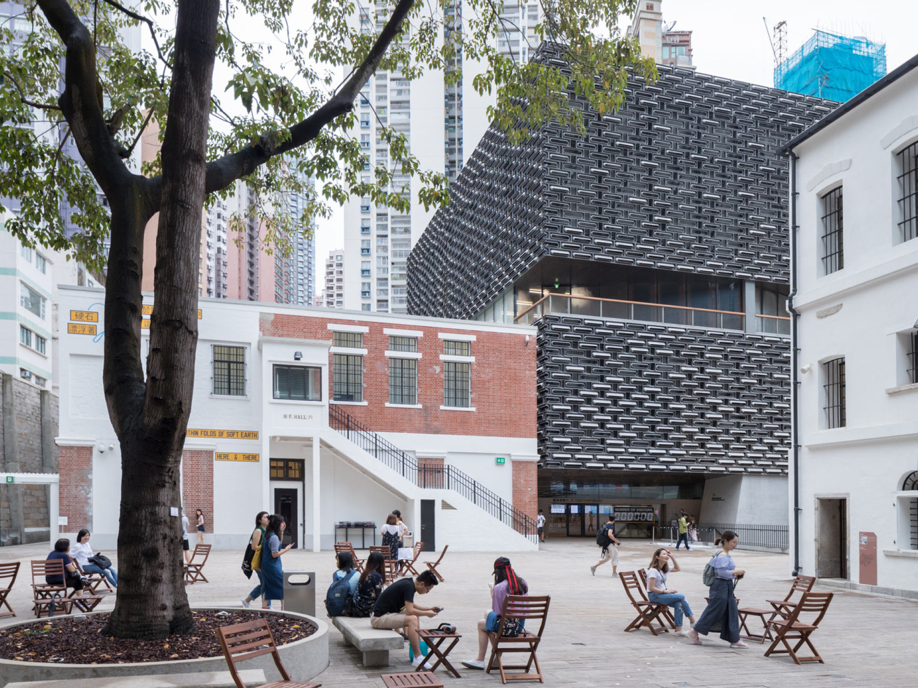 Hong Kong’s Adaptive Reuse Projects_ A Case Study in Urban Renewal for Cities with a Colonial History Hong Kong’s Adaptive Reuse Projects_ A Case Study in Urban Renewal for Cities with a Colonial History