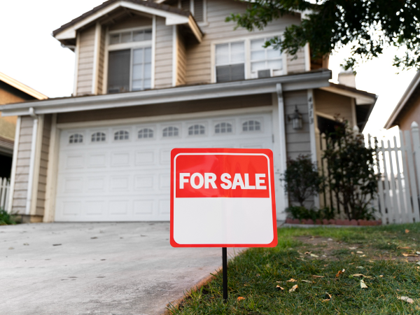 These US cities are due for a housing price drop, real estate analysts find These US cities are due for a housing price drop, real estate analysts find